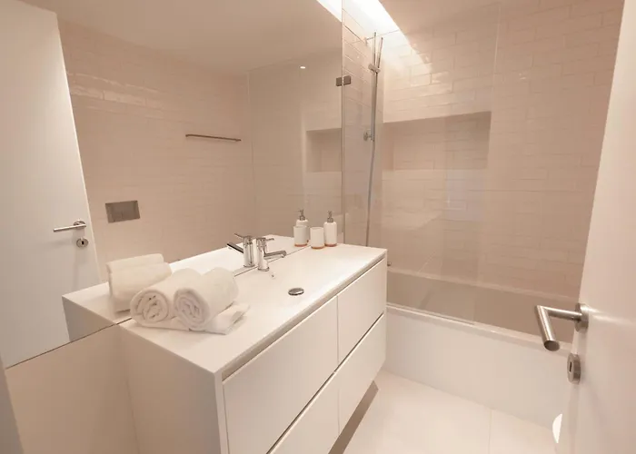 Casas Do Jardim 5pax By Portugal Hideaway